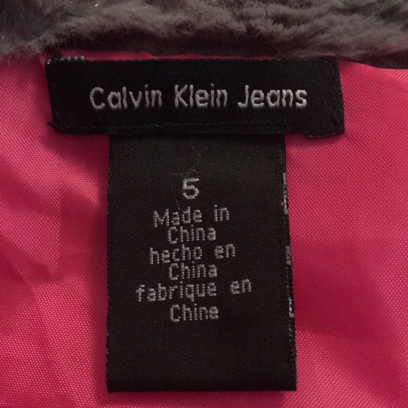 Calvin Klein Jeans poly quilted fur collar vest - Picture 5 of 7